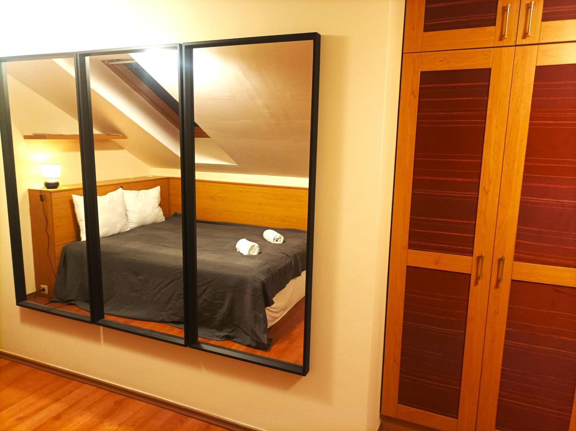 Central Apartment At Nagymezo Street Budapest Bagian luar foto